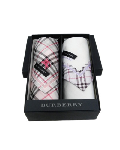 BURBERRY Handkerchief Pair Set