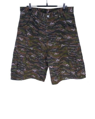 EVISU Camouflage Cargo shorts