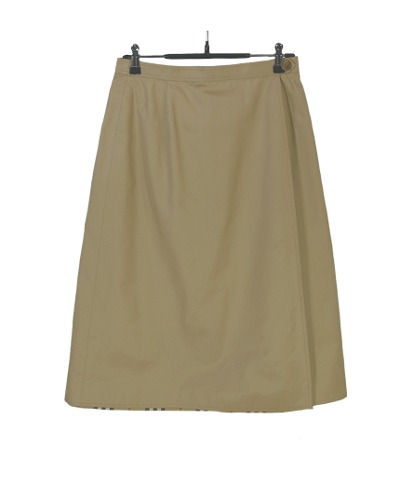 Burberrys Vintage Wrap Skirt