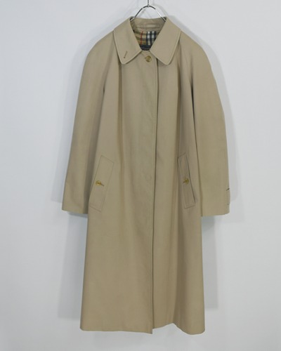 Burberrys (Single trench coat)