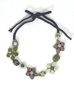 vintage handmade Crochet Flower Knit Necklace
