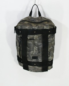 LICENSE 71195  camo backpack