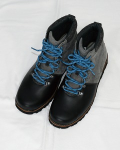 UGG HALFDAN waterproof boots